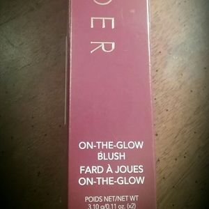 Wander Beauty On-The Glow/On The Glow Blush